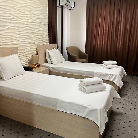 Orzu Hotel Namangan Esterno foto